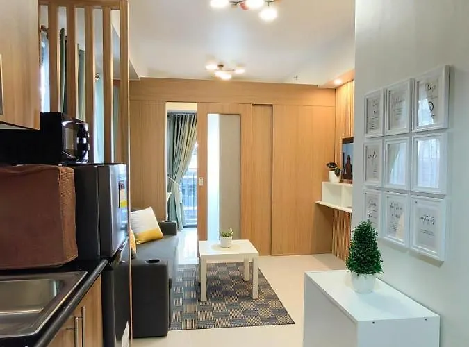 Happirest At Shore 3 Residences With Balcony, Mall Of Apartment Manila
