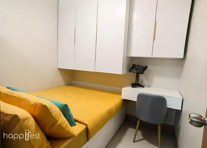 Apartment Happirest At Shore 3 Residences With Balcony, Mall Of *