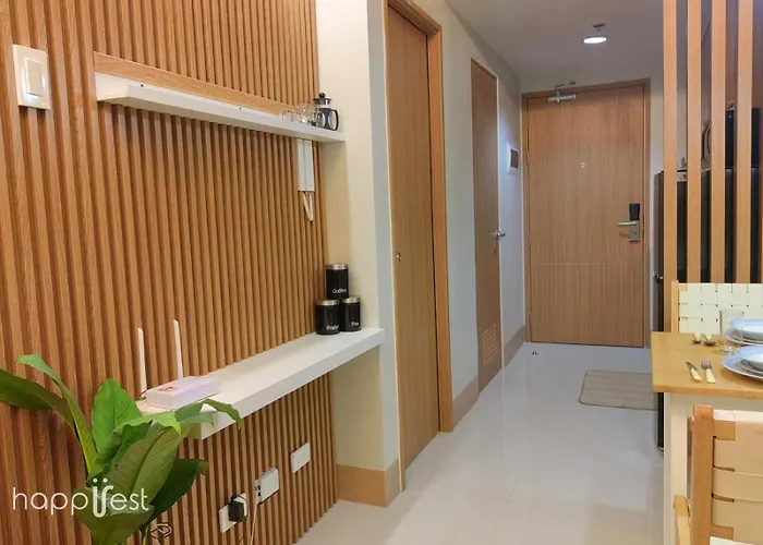 Happirest At Shore 3 Residences With Balcony, Mall Of * Manila