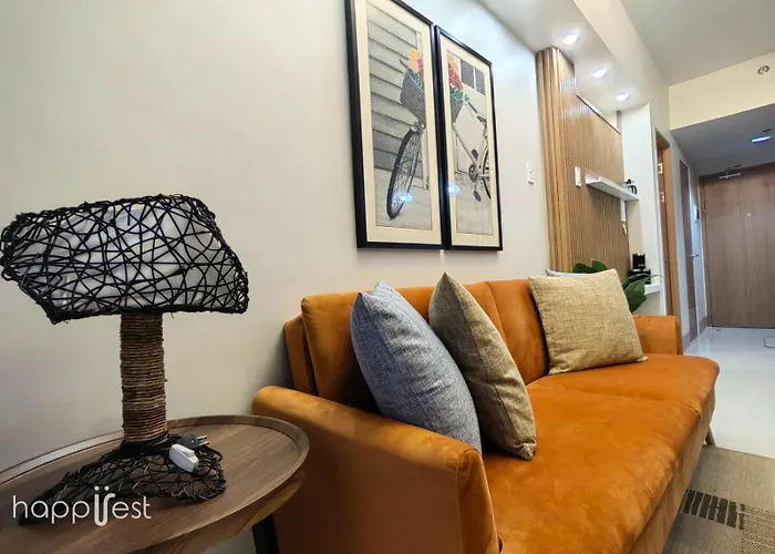 Happirest At Shore 3 Residences With Balcony, Mall Of